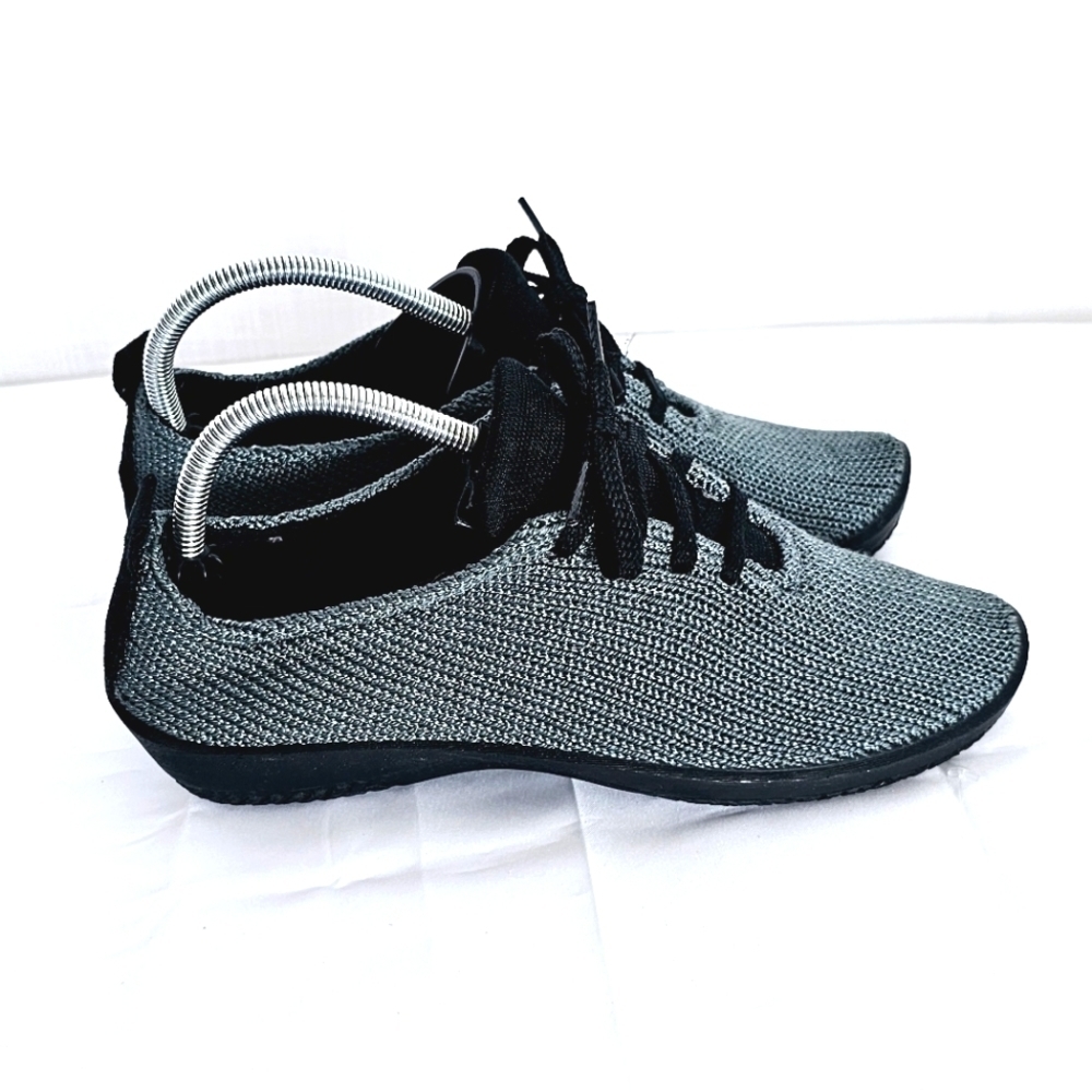 Arcopedico Women's LS Oxford Titanium Fabric